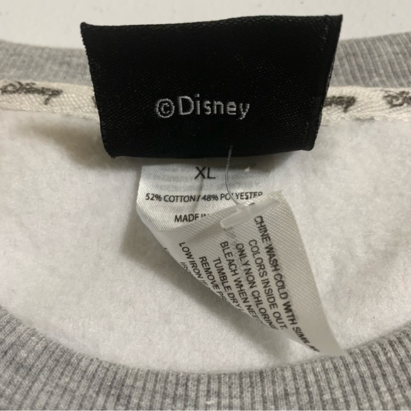 Disney’s Tim Burton’s The Nightmare Before Christmas Sweatshirt-Size XL NWOT - Picture 6 of 7